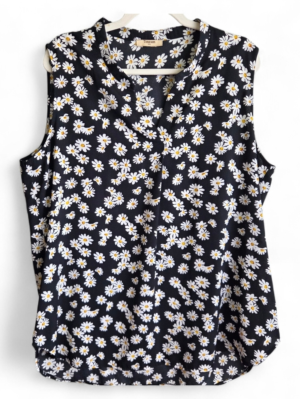 Timeson Black Daisy Print Sleeveless Blouse